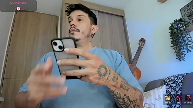 Snapshot of alejandro_stark chatting on June 2026 08:41:01 PM alejandro stark online show from June 2026 08:41:01 PM