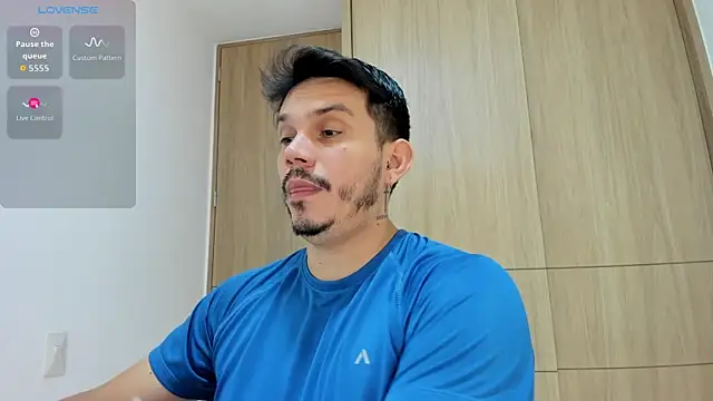 Snapshot of alejandro_stark chatting on November 2025 04:11:01 AM alejandro stark online show from November 2025 04:11:01 AM