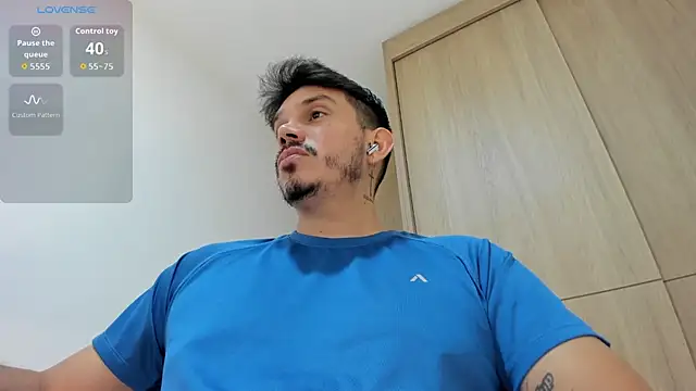 Snapshot of alejandro_stark chatting on November 2025 05:47:02 AM alejandro stark online show from November 2025 05:47:02 AM