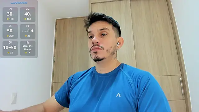 Snapshot of alejandro_stark chatting on November 2025 08:40:02 AM alejandro stark online show from November 2025 08:40:02 AM