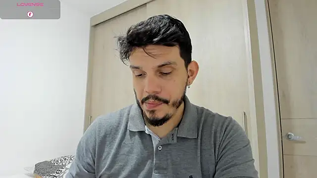 alejandro stark online show from February 2025 01:16:02 PM