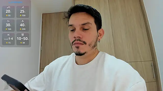 Snapshot of alejandro_stark chatting on December 2025 02:59:01 PM alejandro stark online show from December 2025 02:59:01 PM