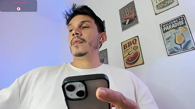 alejandro stark online show from February 2026 01:08:02 AM