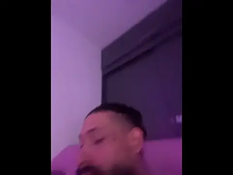 1ammyryan online show from May 2026 03:47:02 AM