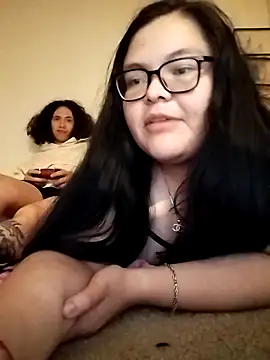 Snapshot of LiverandBrat77 chatting on October 2025 02:02:01 AM LiverandBrat77 online show from October 2025 02:02:01 AM