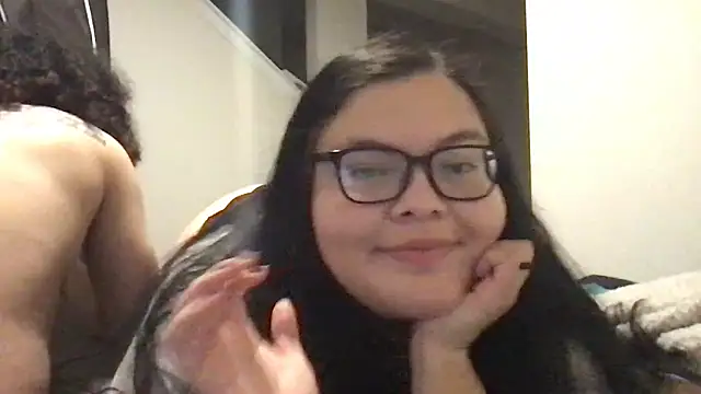 Snapshot of LiverandBrat77 chatting on October 2025 01:06:02 AM LiverandBrat77 online show from October 2025 01:06:02 AM