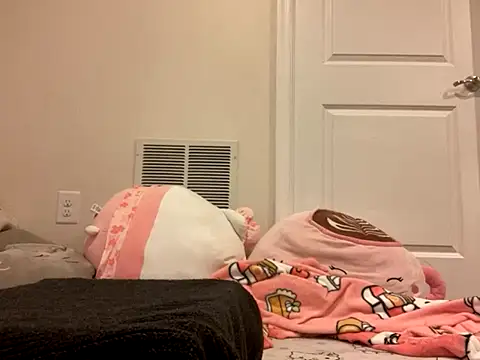 Snapshot of LiverandBrat77 chatting on October 2025 02:45:02 AM LiverandBrat77 online show from October 2025 02:45:02 AM