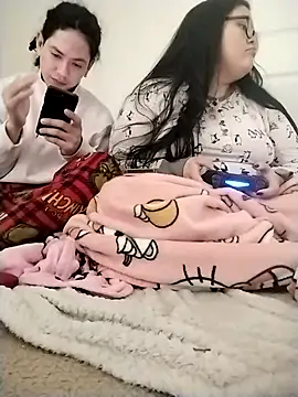 LiverandBrat77 online show from January 2026 07:12:01 PM