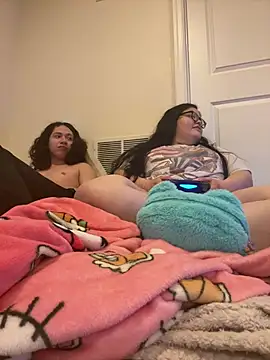 LiverandBrat77 online show from March 2026 01:45:01 AM