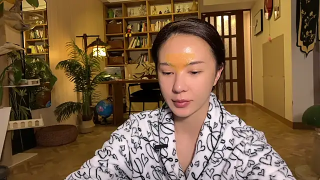 grandeeney online show from December 2025 03:43:01 PM