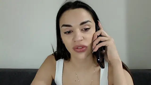 Mika Gold online show from January 2026 06:33:01 PM