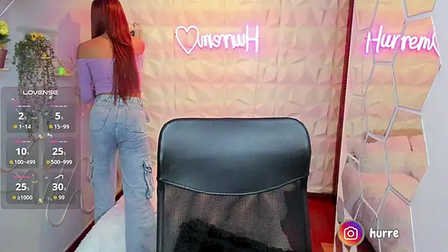 hurrencam online show from October 2025 01:01:01 PM