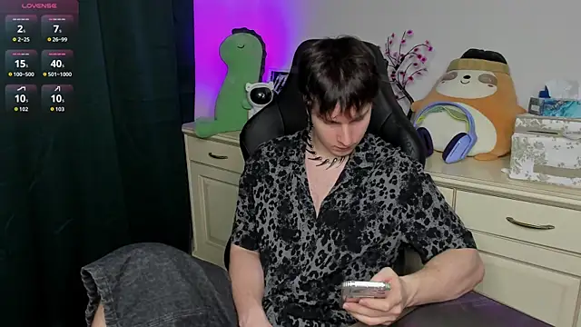 Vincent Strong online show from February 2026 09:18:01 AM