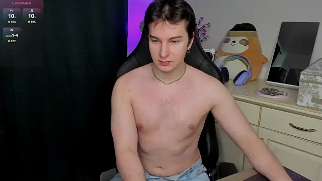 Vincent Strong online show from February 2026 08:36:01 AM