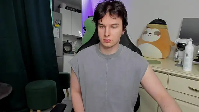 Vincent Strong online show from April 2026 09:13:02 AM