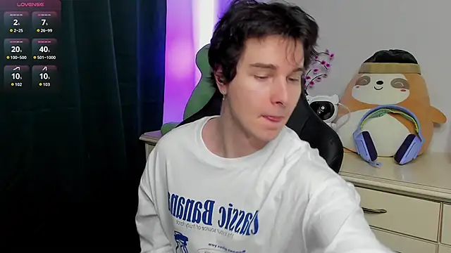 Vincent Strong online show from March 2026 12:07:01 PM