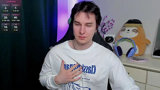 Vincent Strong online show from March 2026 01:34:02 PM