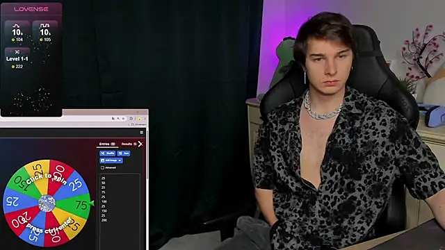 Vincent Strong online show from November 2025 09:24:01 AM