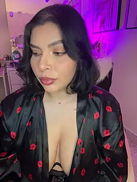 GigiiStone online show from February 2026 01:44:02 PM