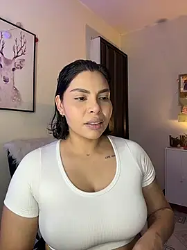 GigiiStone online show from February 2026 10:40:01 PM