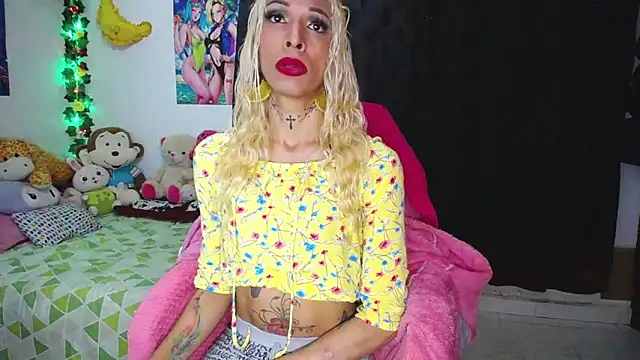 flaquita corall online show from March 2026 12:02:01 AM