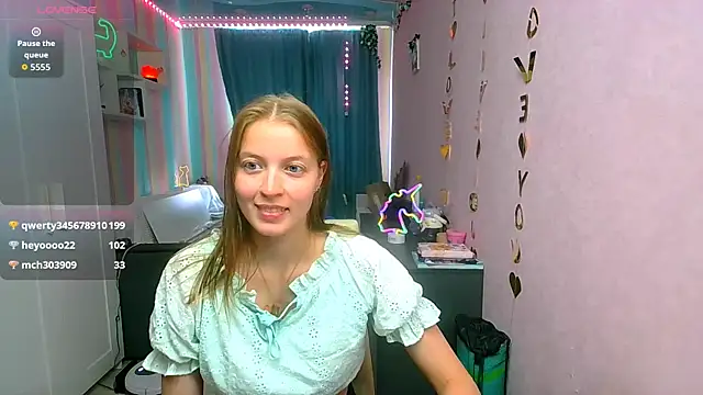 Snapshot of __Aphrodita__wow__ chatting on September 2025 08:52:01 AM Aphrodita wow online show from September 2025 08:52:01 AM