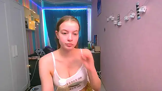 Snapshot of __Aphrodita__wow__ chatting on March 2025 12:46:01 PM Aphrodita wow online show from March 2025 12:46:01 PM