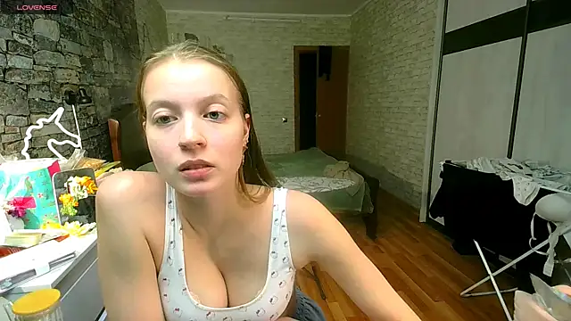   Aphrodita  wow   online show from February 2026 01:29:01 PM