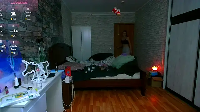   Aphrodita  wow   online show from December 2025 10:58:01 AM