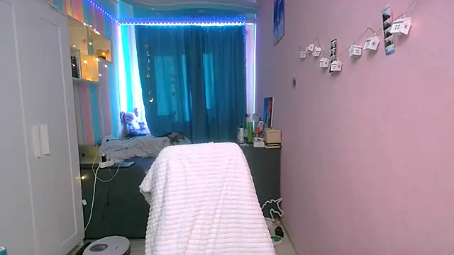 Snapshot of __Aphrodita__wow__ chatting on March 2025 11:27:02 AM Aphrodita wow online show from March 2025 11:27:02 AM