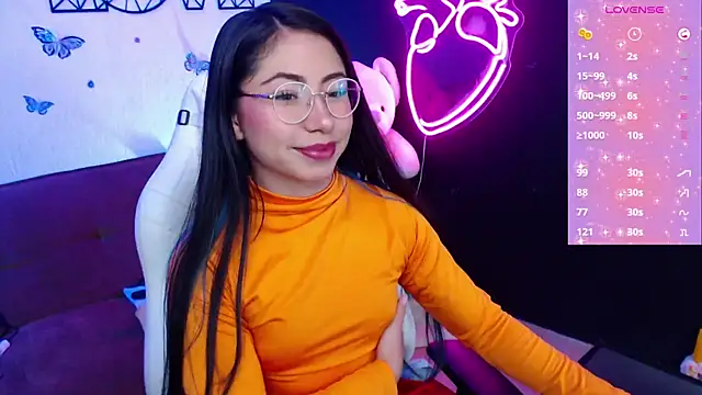 Snapshot of demyanderson_ chatting on February 2025 11:14:02 PM demyanderson online show from February 2025 11:14:02 PM