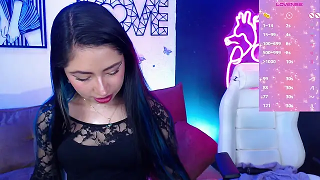 Snapshot of demyanderson_ chatting on February 2025 12:28:01 AM demyanderson online show from February 2025 12:28:01 AM