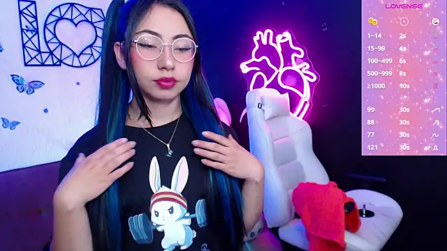 Snapshot of demyanderson_ chatting on February 2025 12:30:01 AM demyanderson online show from February 2025 12:30:01 AM