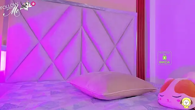 Happy tits online show from September 2025 07:04:01 PM