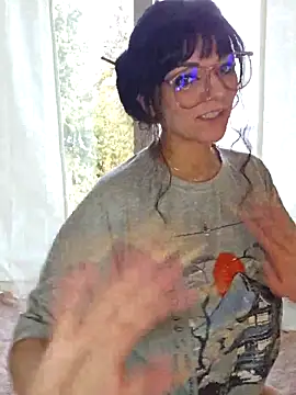 anyalikestosuck online show from February 2025 08:09:02 PM