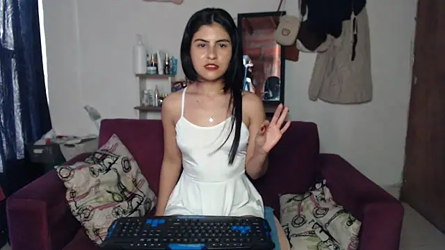 Nathacha online show from March 2025 10:04:02 PM