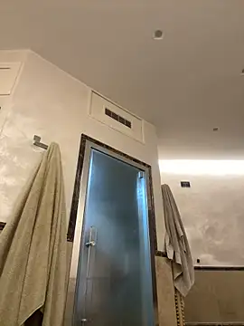 zjwsteve online show from November 2025 01:28:02 AM