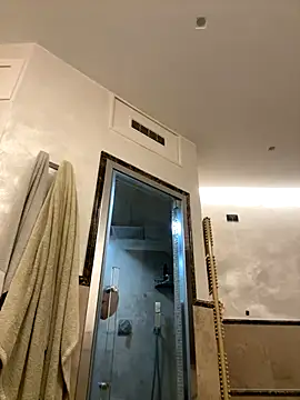 zjwsteve online show from November 2025 12:09:01 AM