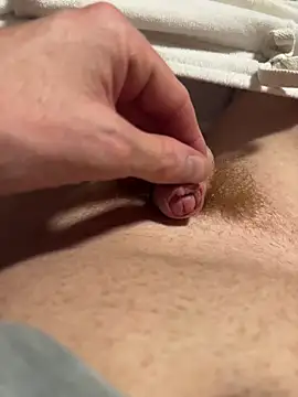 Gayginger86 online show from April 2026 01:06:02 PM