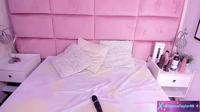 HannaTaylor online show from April 2026 03:43:02 AM