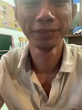 Snapshot of x0x-Philip-x0x chatting on October 2025 01:56:01 PM x0x-Philip-x0x online show from October 2025 01:56:01 PM