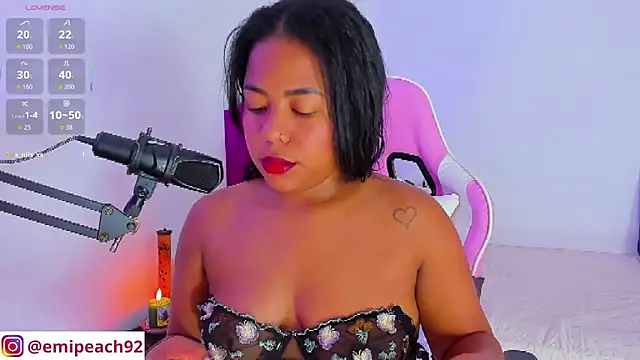 samanthaabloom online show from November 2025 12:32:02 AM