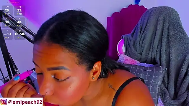 samanthaabloom online show from October 2025 12:20:01 AM