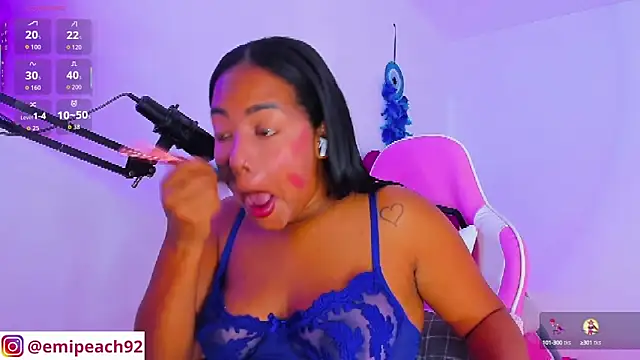 samanthaabloom online show from October 2025 12:22:01 AM