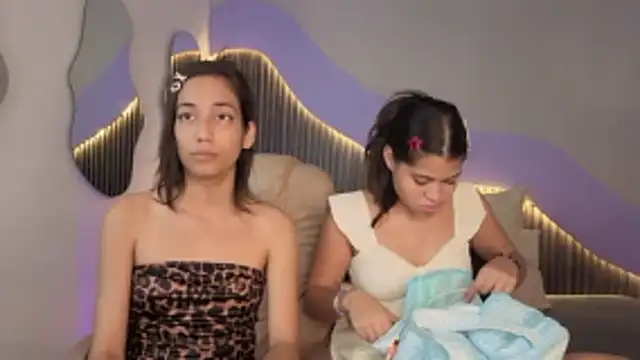 hot little bunny online show from February 2026 09:36:01 PM