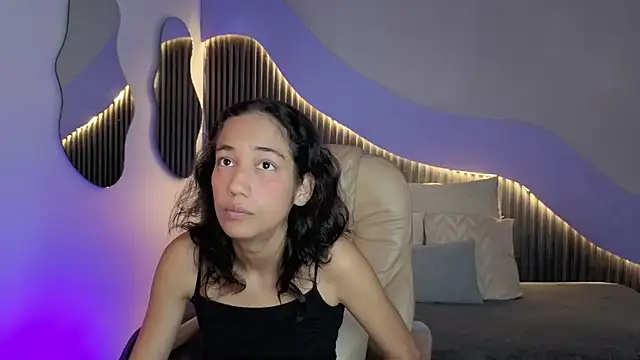 hot little bunny online show from May 2026 09:41:01 PM