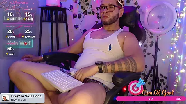 Xein WoIf online show from October 2025 02:32:01 AM