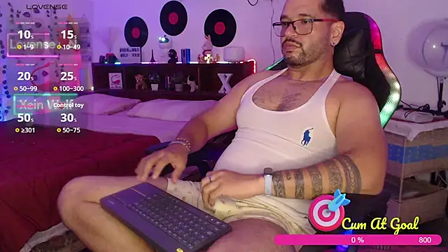 Xein WoIf online show from April 2026 02:57:01 AM