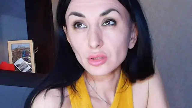 Siaconna online show from March 2025 09:45:01 AM