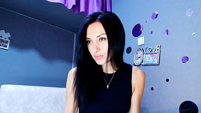 Siaconna online show from November 2025 06:13:01 AM